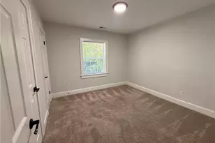 110 Kensington Cir, Fayetteville, NC 28301 - Photo 6