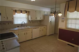 1503 Palmer Dr, Fayetteville, NC 28303 - Photo 4