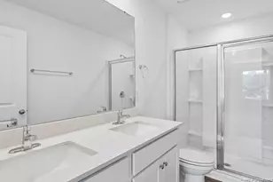 246 Maddox Dr, Aberdeen, NC 28315 - Photo 18