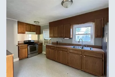 405 N Dickson Street, Raeford, NC 28376 - Photo 10