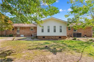 700 E Harnett St, Dunn, NC 28334 - Photo 28