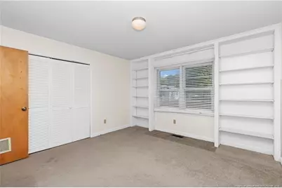 700 E Harnett Street, Dunn, NC 28334 - Photo 8
