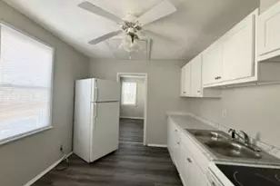 200 N Virginia Ave, Fayetteville, NC 28305 - Photo 6
