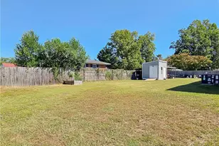 5128 Redwood Dr, Fayetteville, NC 28304 - Photo 48