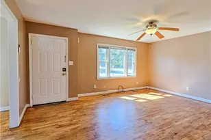 5128 Redwood Dr, Fayetteville, NC 28304 - Photo 4