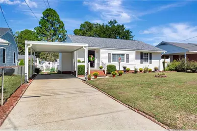 1015 E 10th Street, Lumberton, NC 28358 - Photo 1