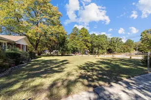 303 Decatur Dr, Fayetteville, NC 28303 - Photo 22