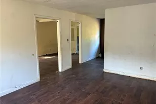 1427 Elma St, Spring Lake, NC 28390 - Photo 2
