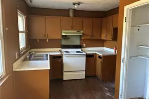 1427 Elma St, Spring Lake, NC 28390 - Photo 6