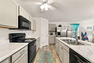 253 Mildred Wy, Aberdeen, NC 28315 - Photo 8