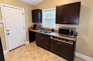 4333 Wavetree Dr, Fayetteville, NC 28306 - Photo 4