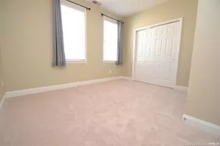10410 Sablewood Dr, Raleigh, NC 27617 - Photo 14