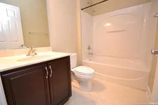 10410 Sablewood Dr, Raleigh, NC 27617 - Photo 12