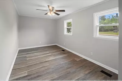 113 Lakeview Drive, Red Springs, NC 28377 - Photo 14