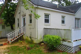 1006 W Rowan St, Fayetteville, NC 28305 - Photo 2