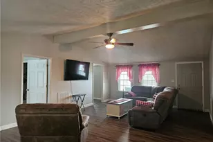 5505 Franklin St, Hope Mills, NC 28348 - Photo 10