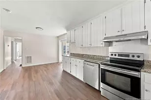 420 Jamestown Ave, Fayetteville, NC 28303 - Photo 18