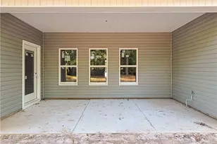 6338 Bailey Lake Rd, Fayetteville, NC 28304 - Photo 16