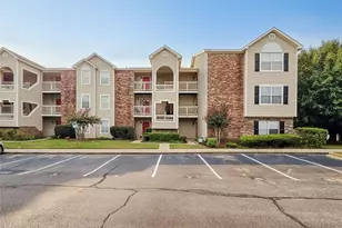 2705 Preston Woods Ln, Fayetteville, NC 28304 - Photo 1