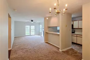 2705 Preston Woods Ln, Fayetteville, NC 28304 - Photo 14