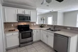 1920 Caviness St, Fayetteville, NC 28314 - Photo 12