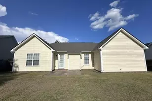 1920 Caviness St, Fayetteville, NC 28314 - Photo 6