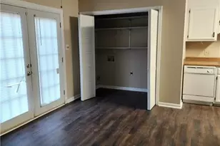 6873 Timbercroft Dr, Fayetteville, NC 28314 - Photo 4