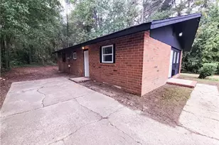 2331 Lake Ave, Fayetteville, NC 28301 - Photo 4