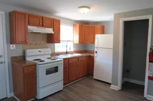 1909 King George Dr, Fayetteville, NC 28303 - Photo 4