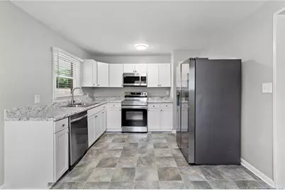 4106 Knollwood Drive, Fayetteville, NC 28304 - Photo 4