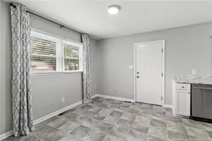4106 Knollwood Dr, Fayetteville, NC 28304 - Photo 6