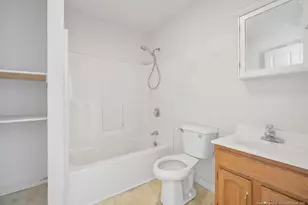 878 Carolina Church Rd, Saint Pauls, NC 28384 - Photo 14