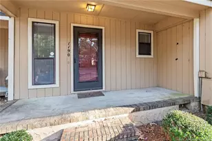 1190 Wrenwood Ct, Fayetteville, NC 28303 - Photo 2
