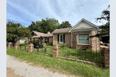 603 74 Highway, Maxton, NC 28364 - Photo 4