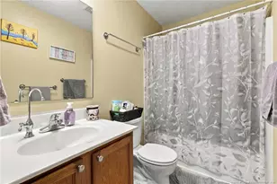 5885 St Patricks Dr, Fayetteville, NC 28306 - Photo 34