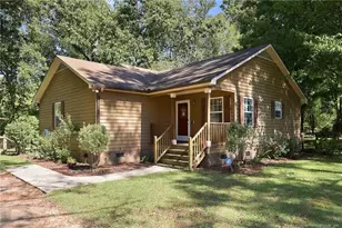 5885 St Patricks Dr, Fayetteville, NC 28306 - Photo 1