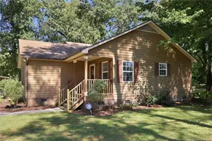 5885 St Patricks Dr, Fayetteville, NC 28306 - Photo 2