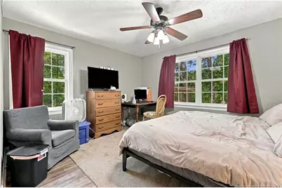 5885 Saint Patricks Drive, Fayetteville, NC 28306 - Photo 26