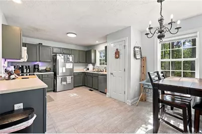 5885 Saint Patricks Drive, Fayetteville, NC 28306 - Photo 16