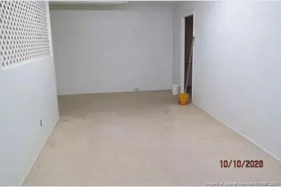 716 E 4th Avenue, Red Springs, NC 28377 - Photo 10