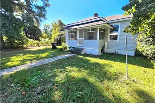 64 Beck St, Red Springs, NC 28377 - Photo 2