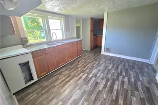 64 Beck St, Red Springs, NC 28377 - Photo 6
