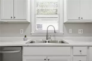 309 Ivan Dr, Fayetteville, NC 28306 - Photo 14