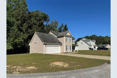 5111 Goshawk Drive, Hope Mills, NC 28348 - Photo 2