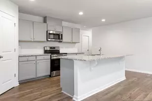 77 Knoll Top Ct, Spring Lake, NC 28390 - Photo 10