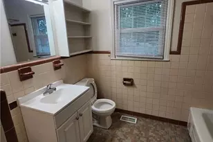 2005 Camden Rd, Fayetteville, NC 28306 - Photo 10
