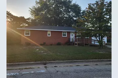 2005 Camden Road, Fayetteville, NC 28306 - Photo 2