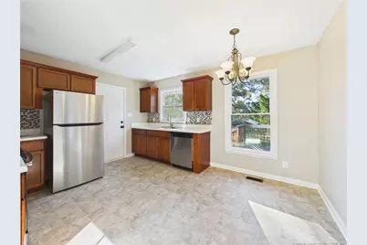 228 Eppingdale Drive, Spring Lake, NC 28390 - Photo 6