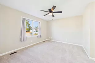228 Eppingdale Dr, Spring Lake, NC 28390 - Photo 16