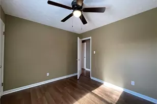 6383 Hawfield Dr, Fayetteville, NC 28303 - Photo 12